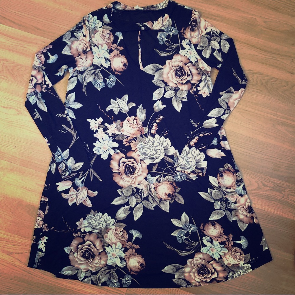 Pink Blush Cutout Floral Dress❤️